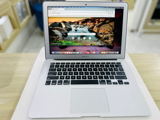 MacBook Air Core i7 - 2017 - 8Go/128Go - Retina 13" - Clavier QWERTY