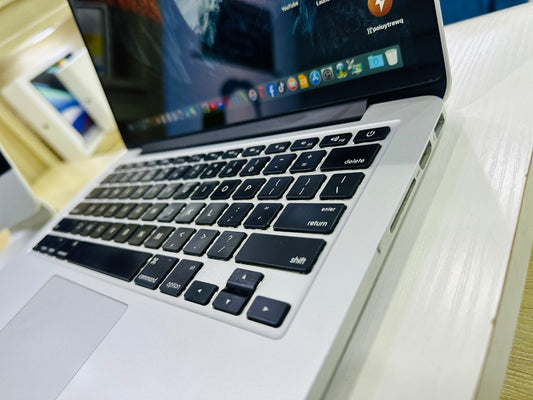 MacBook Pro Core i7 - 2015 - 16Go/512Go - Retina 13" - Clavier QWERTY
