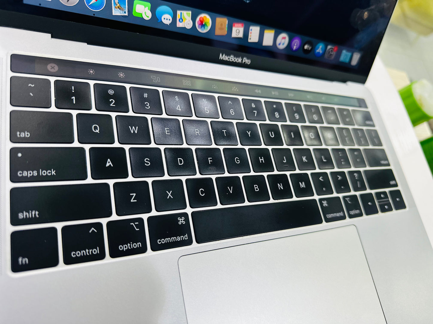 MacBook Pro Core i5 - 2019 - 8Go/256Go - Retina 13" - Clavier QWERTY