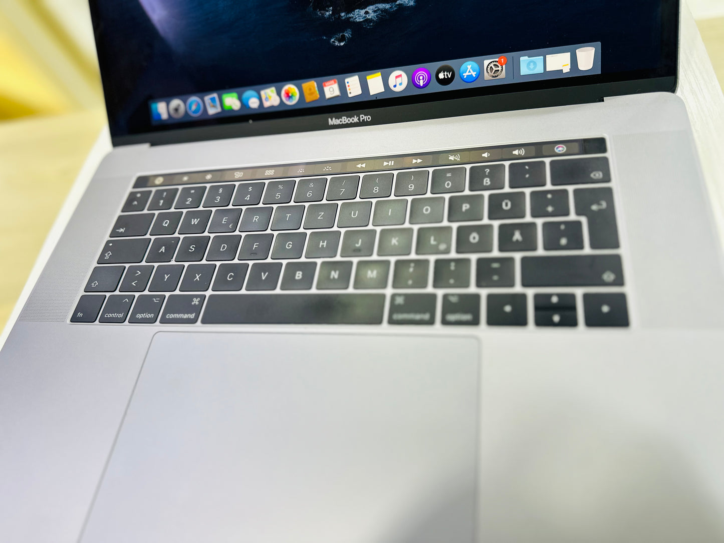 MacBook Pro Core i7 - 2017 - 16Go/512Go - Retina 15" - Clavier QWERTY